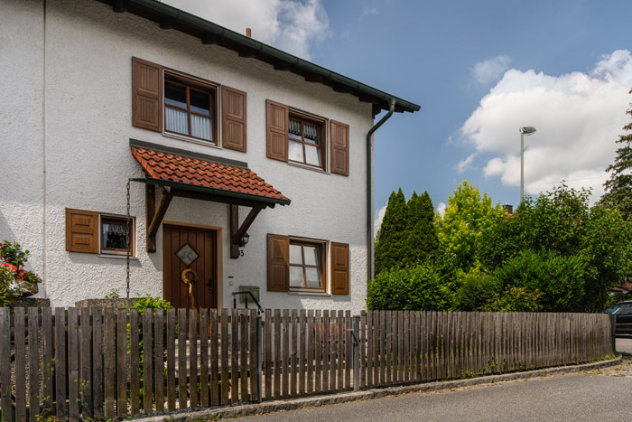 Charmante Doppelhaushälfte in familienfreundlicher Lage – Landshut-Münchnerau
